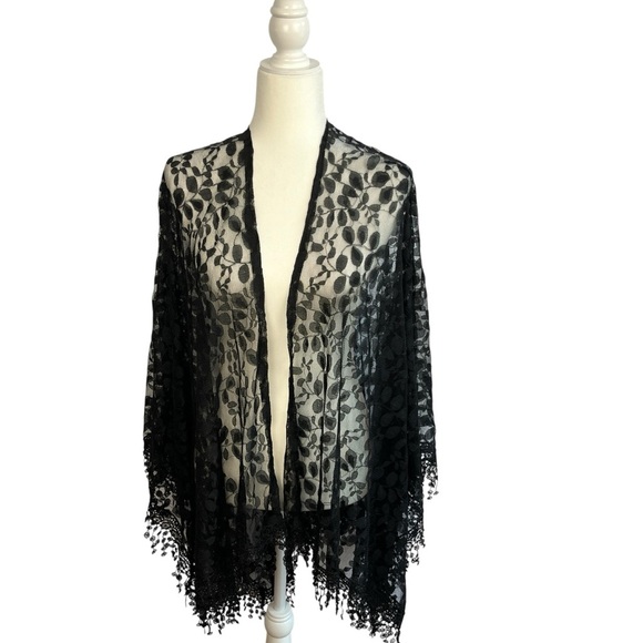 Women's Black Sheer Lace Shawl Wrap Scarf Leaf Pattern Fringe 62" x 29" Feminine - Picture 1 of 5